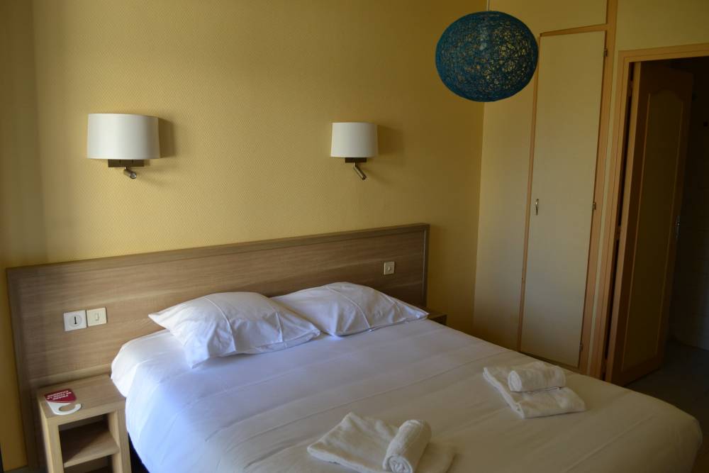 chambre-11_2-min.jpg